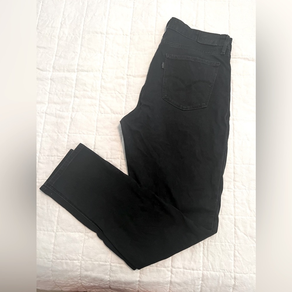 721 Levi’s high rise skinny size 30
